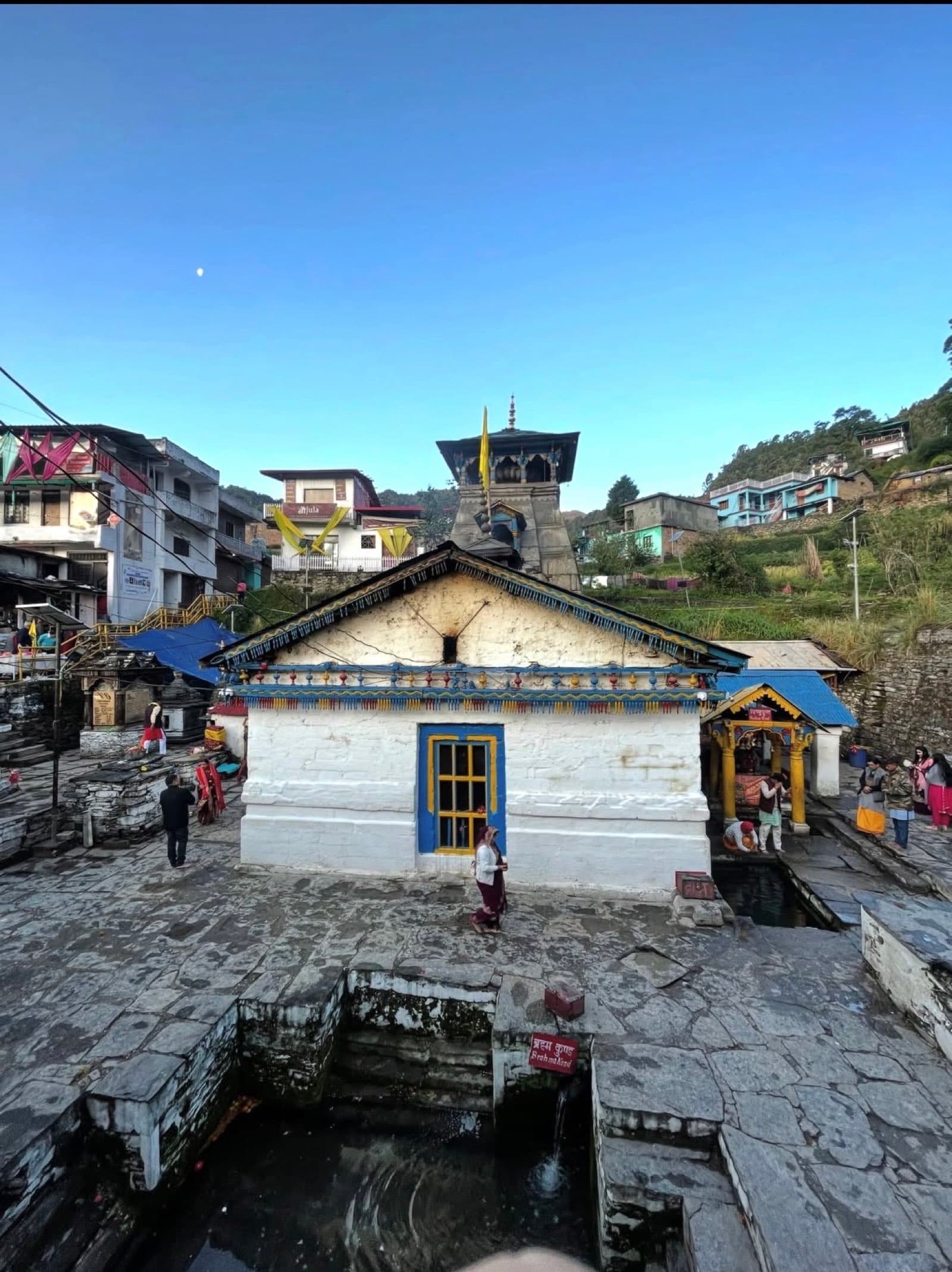 Triyuginarayan Temple